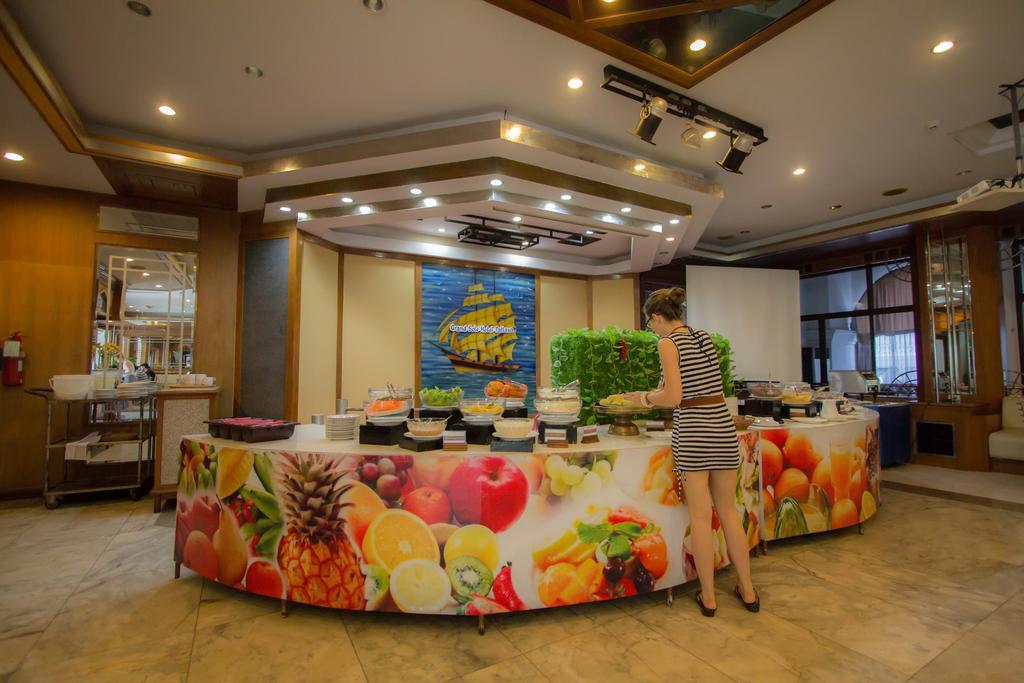 Grand Sole Pattaya Beach Hotel Экстерьер фото