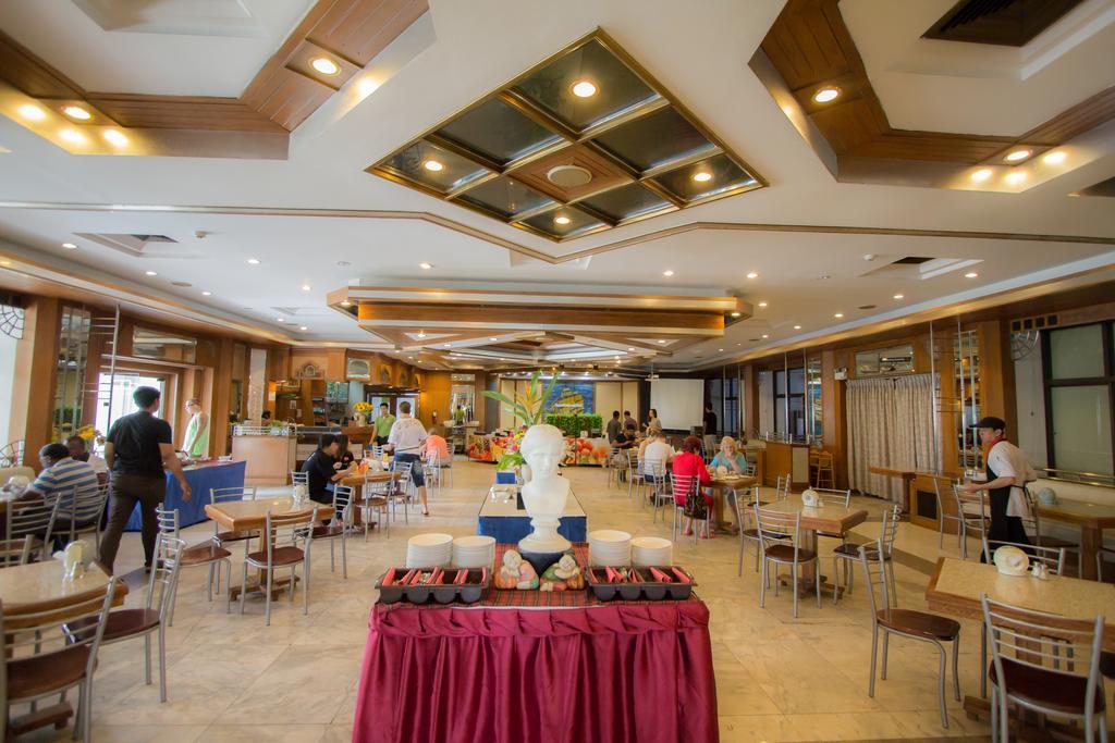 Grand Sole Pattaya Beach Hotel Экстерьер фото
