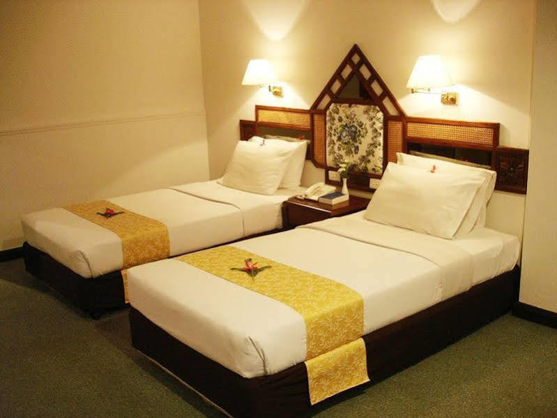 Grand Sole Pattaya Beach Hotel Экстерьер фото